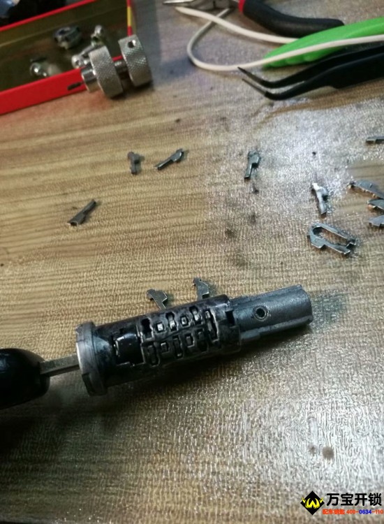 萊蕪本田奧德賽點火發(fā)卡修復(fù) 萊蕪本田點火鎖發(fā)卡 萊蕪修復(fù)汽車點火鎖