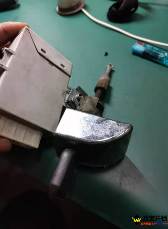 濟(jì)南萊蕪路虎攬勝鑰匙全丟配鑰匙，路虎捷豹配汽車鑰匙